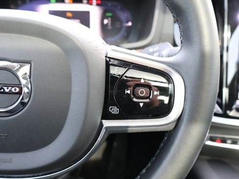 Used 2024 Volvo S60 T8 Plus w/ Climate Package image 27