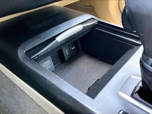 Used 2017 Acura RDX FWD w/ Technology Package image 31