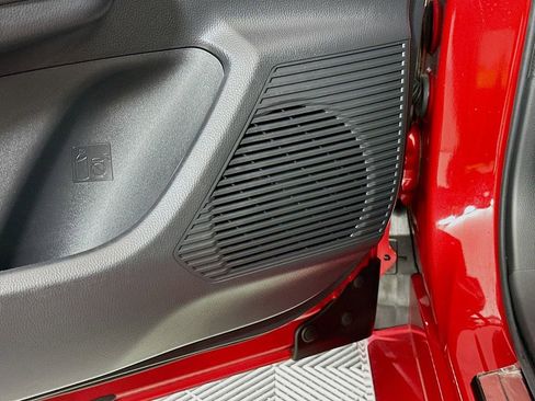 Used 2024 Toyota Prius XLE image 18