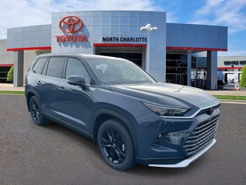 New 2026 Toyota Grand Highlander AWD Hybrid image 1