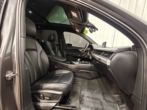 Used 2019 Audi Q7 2.0T Premium w/ Convenience Package AWD/4WD image 27