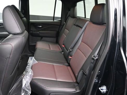 New 2026 Honda Ridgeline Black Edition image 12