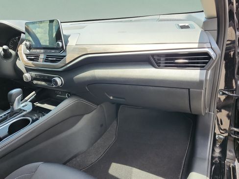 Used 2023 Nissan Altima 2.5 SV FWD image 20