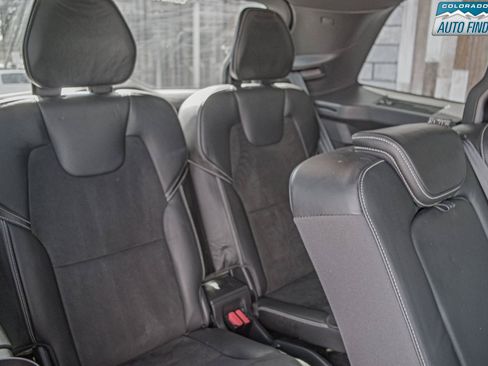 Used 2019 Volvo XC90 T6 R-Design w/ Protection Package Premier AWD/4WD image 23