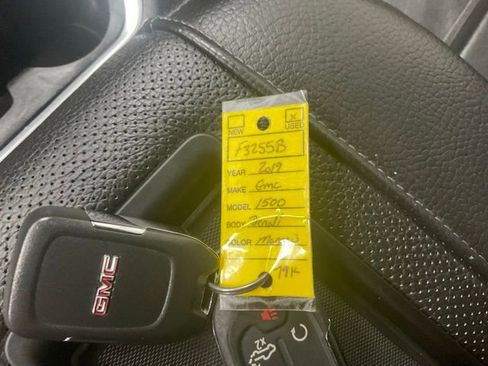 Used 2019 GMC Sierra 1500 Denali w/ Denali Ultimate Package image 17