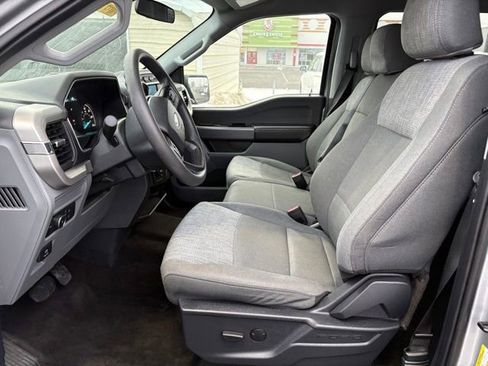 Used 2022 Ford F150 XLT image 10