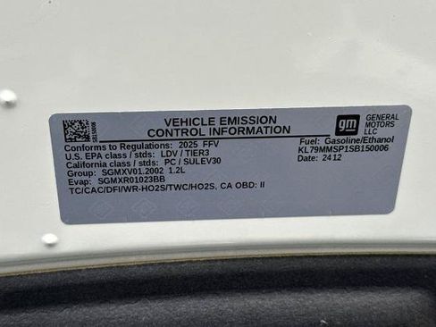 Used 2025 Chevrolet TrailBlazer LS FWD image 37