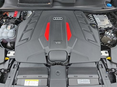 Used 2022 Audi SQ8 Prestige image 28