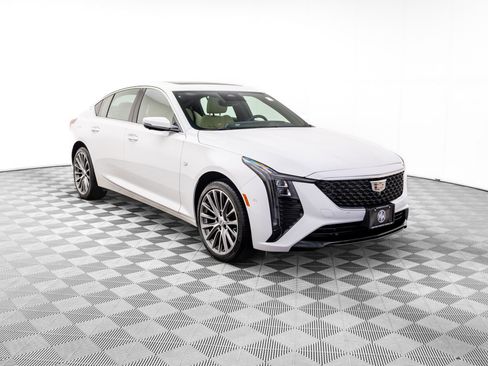 Used 2026 Cadillac CT5 Premium Luxury w/ Technology Package image 9