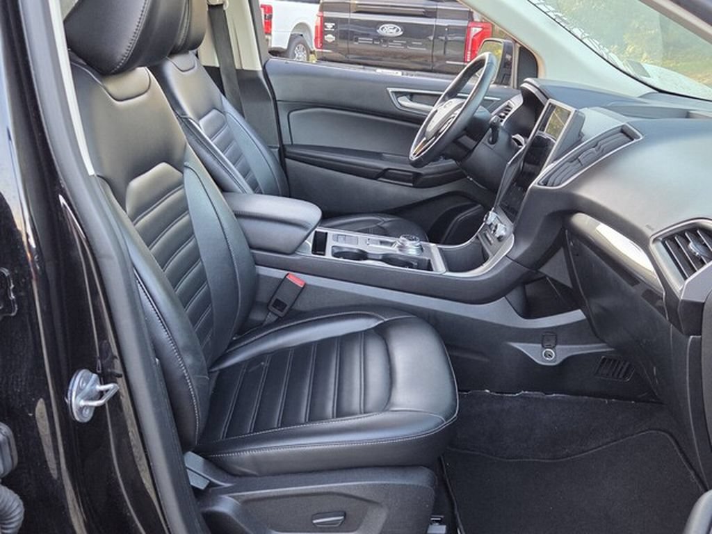 Used 2024 Ford Edge SEL AWD/4WD image 18