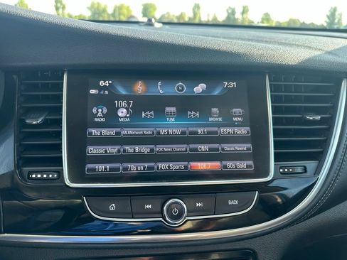 Used 2017 Buick Encore Essence w/ Experience Buick Package FWD image 3