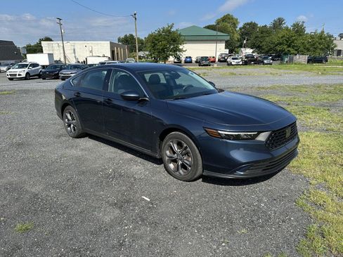Certified 2023 Honda Accord EX image 2