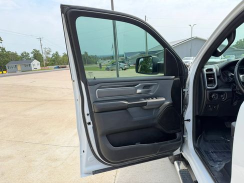 Used 2023 RAM 1500 Lone Star AWD/4WD image 13