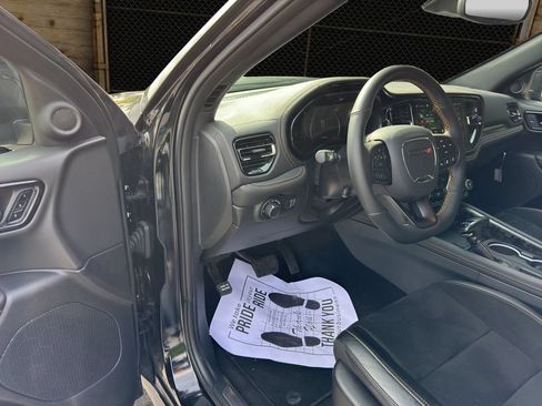 Used 2025 Dodge Durango R/T AWD/4WD image 6