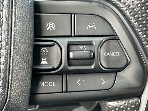 Certified 2024 Toyota Tacoma SR5 AWD/4WD image 14