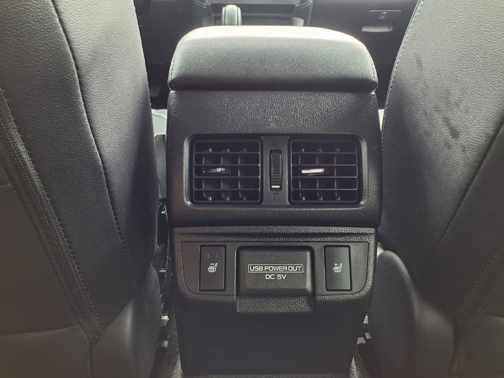 Used 2018 Subaru Outback 2.5i Limited AWD/4WD image 24