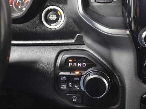 Used 2025 RAM 1500 Big Horn AWD/4WD image 13