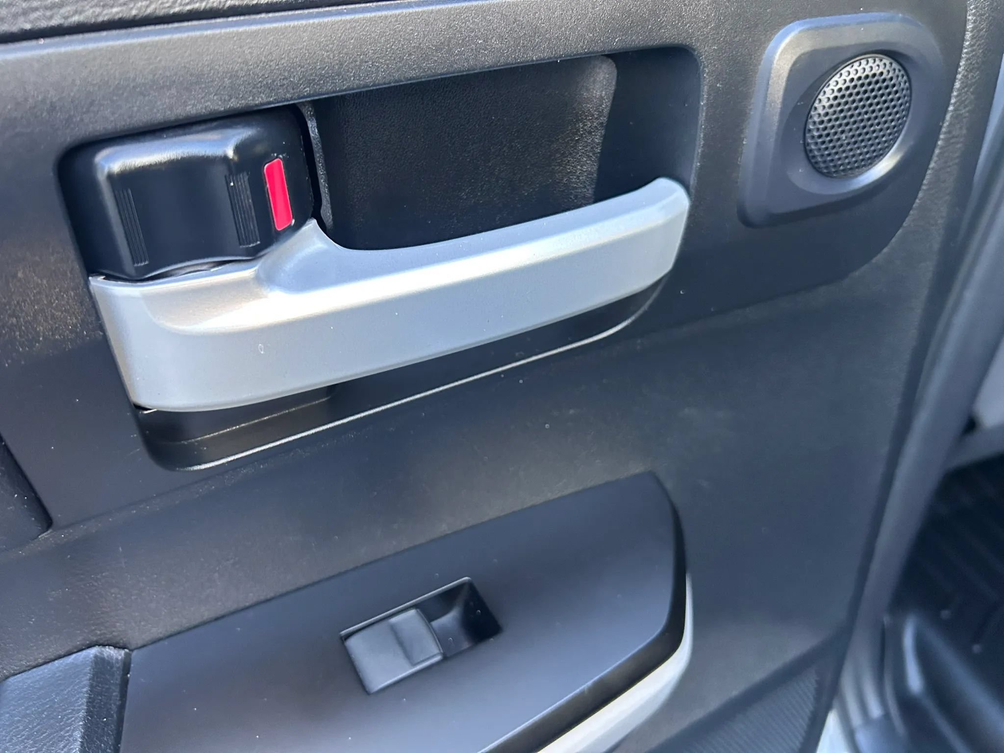 Used 2018 Toyota Tundra SR5 w/ SR5 Upgrade Package RWD image 26