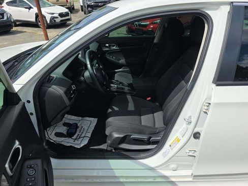 Used 2024 Honda Civic EX image 7