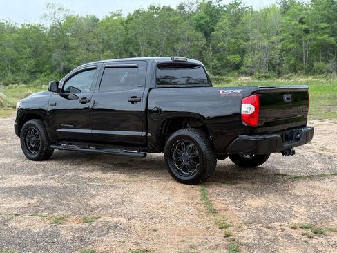 Used 2015 Toyota Tundra SR5 w/ SR5 Upgrade Package image 3