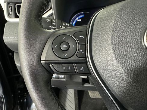 Used 2022 Toyota RAV4 Limited image 13