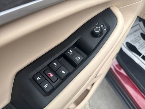 Used 2021 Jeep Grand Cherokee L Limited image 10