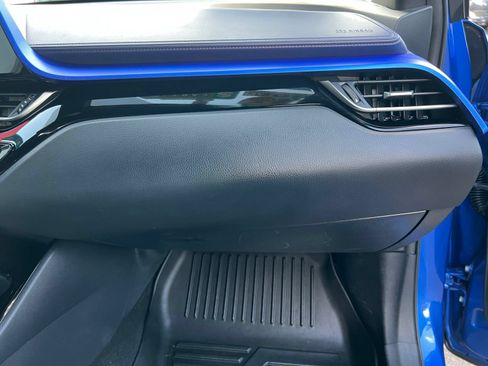 Used 2021 Toyota C-HR XLE FWD image 55