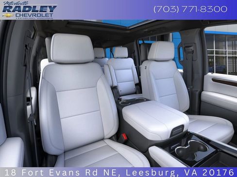 New 2026 Chevrolet Suburban Premier image 16
