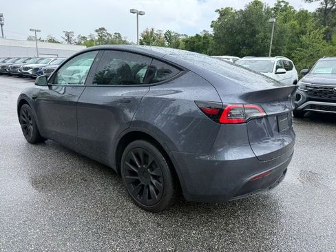 Used 2023 Tesla Model Y Long Range image 13