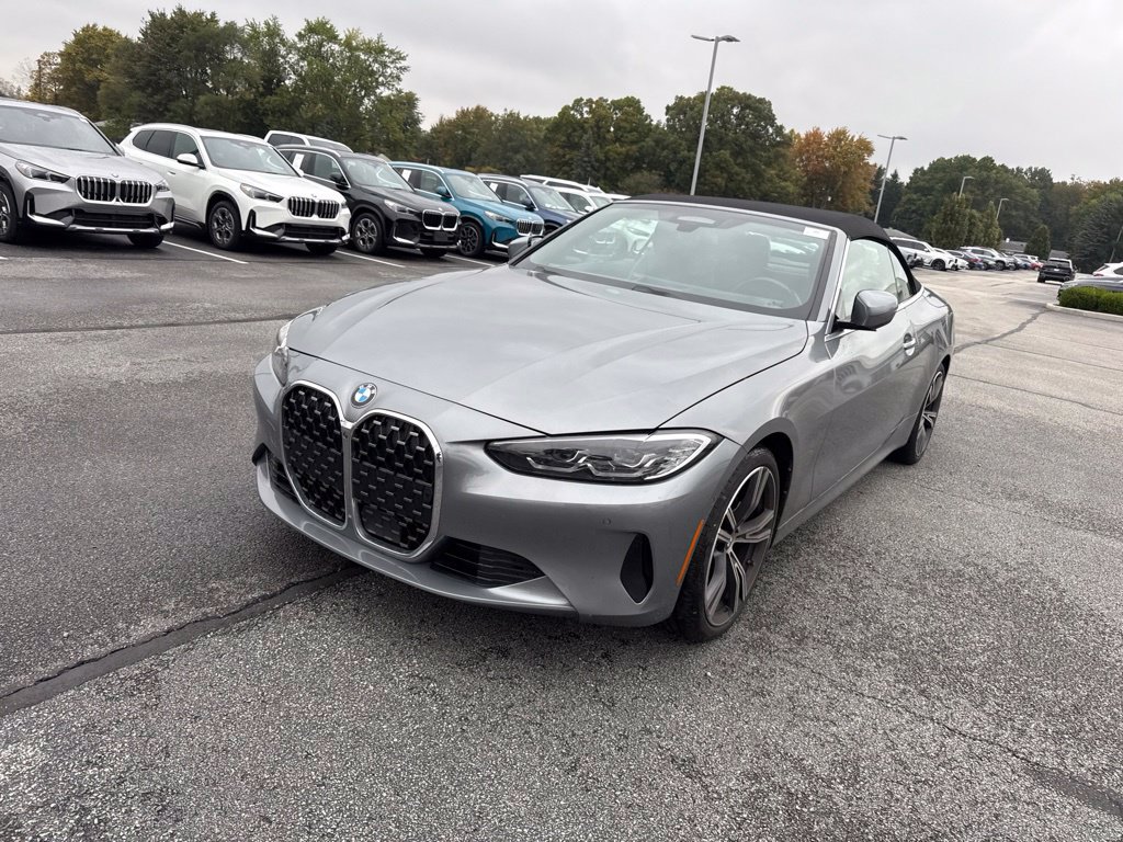 Used 2024 BMW 430i xDrive Convertible w/ Premium Package AWD/4WD image 3