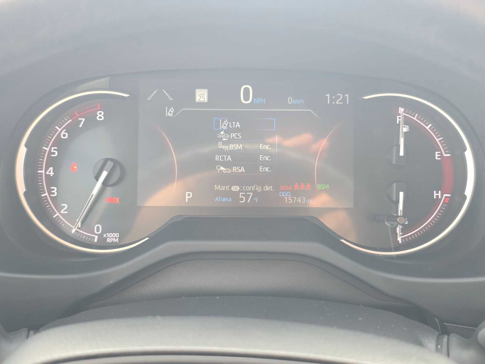 Used 2024 Toyota RAV4 LE AWD/4WD image 25