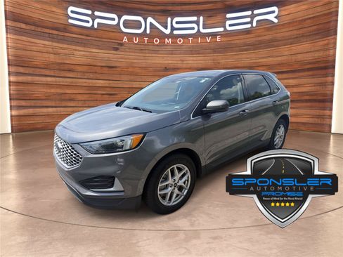 Used 2024 Ford Edge SEL AWD/4WD image 1