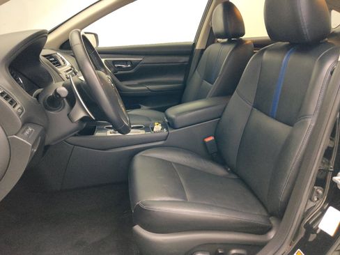 Used 2018 Nissan Altima 2.5 SR w/ SR Special Edition FWD image 17