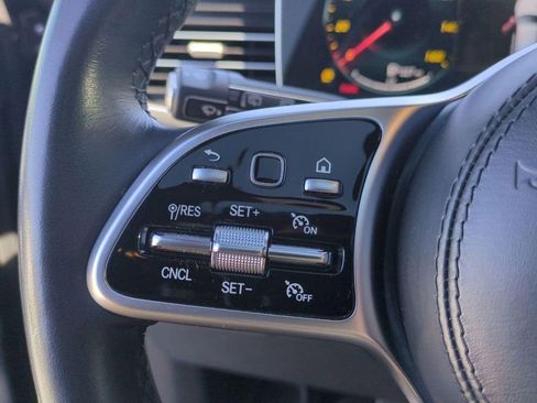 Used 2022 Mercedes-Benz GLS 450 4MATIC image 27