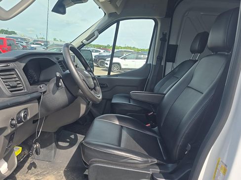 Used 2025 Ford Transit 250 148 High Roof Extended RWD image 8
