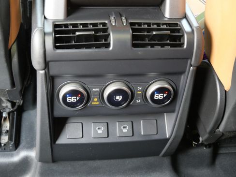 Certified 2023 Land Rover Defender 110 V8 AWD/4WD image 14