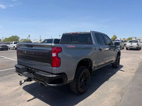 Used 2021 Chevrolet Silverado 1500 LT Trail Boss w/ Convenience Package II AWD/4WD image 12