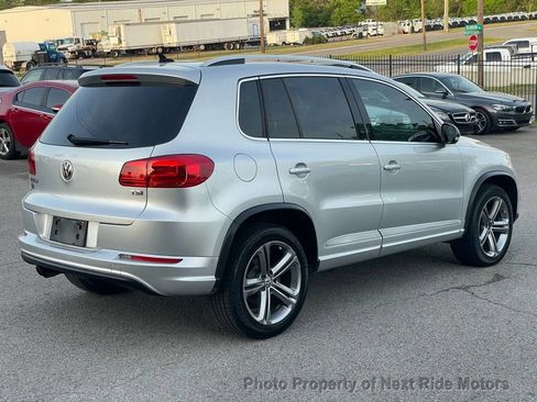 Used 2017 Volkswagen Tiguan Sport FWD image 6