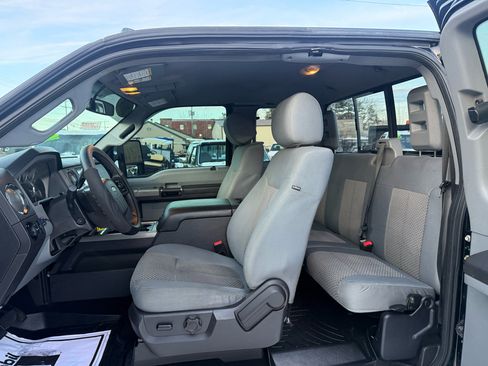 Used 2016 Ford F250 XLT w/ XLT Value Package image 26