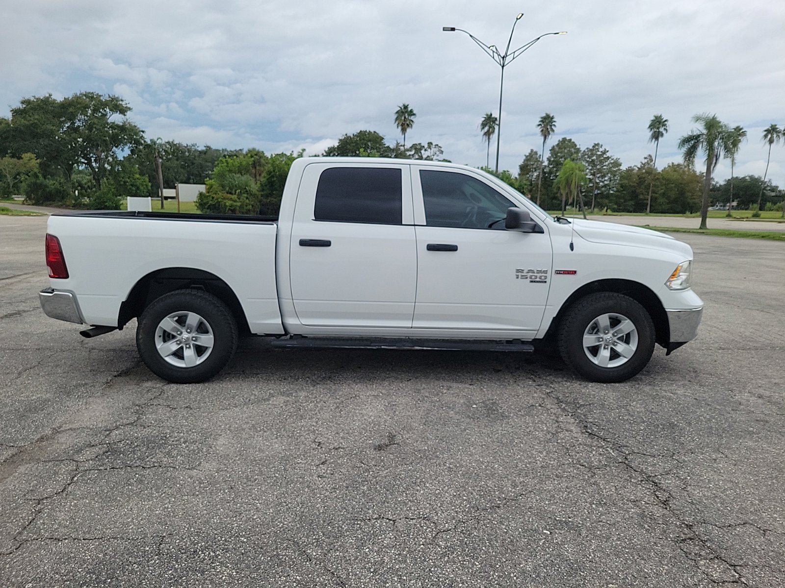 Used 2019 RAM 1500 Tradesman w/ Popular Equipment Group AWD/4WD image 5