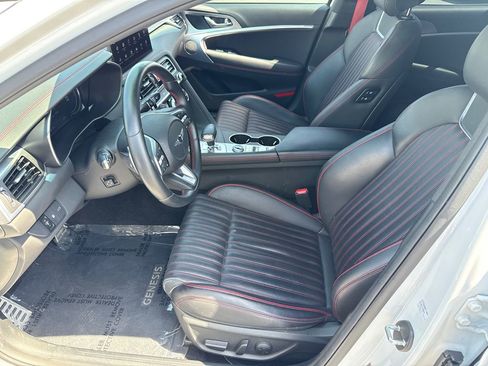 Used 2023 Genesis G70 2.0T w/ Sport Prestige Package RWD image 25