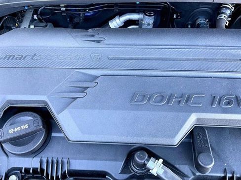 Used 2023 Hyundai Elantra SEL image 32