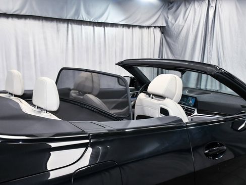 Used 2023 BMW 440i xDrive M440i xDrive w/ Premium Package image 96