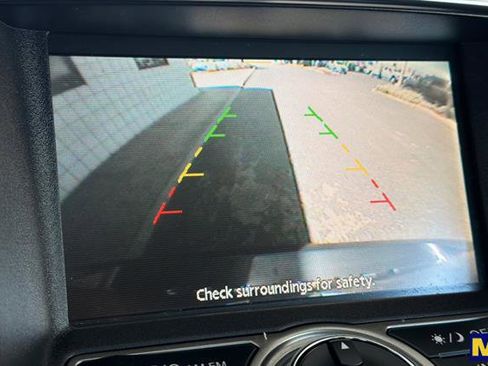 Used 2010 INFINITI G37 Journey w/ Premium Pkg RWD image 24