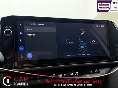 Used 2025 Toyota Camry XSE FWD image 16