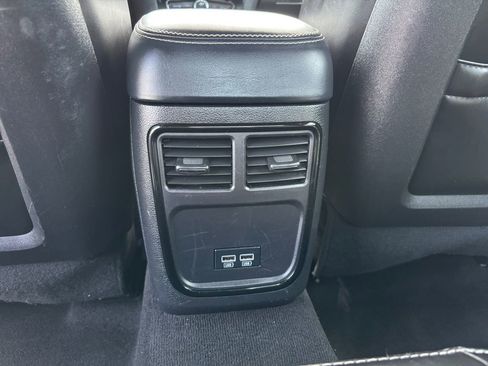 Used 2023 Chrysler 300 S RWD image 33