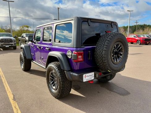 New 2026 Jeep Wrangler Unlimited Rubicon w/ Xtreme 35 Tire Package image 3