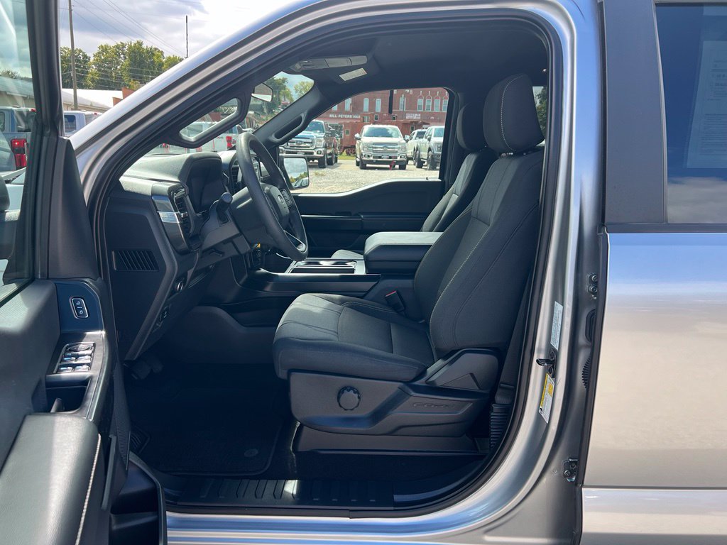 Used 2024 Ford F150 STX AWD/4WD image 13