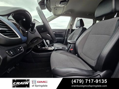 Used 2023 Kia Seltos S w/ Navigation Package FWD image 24