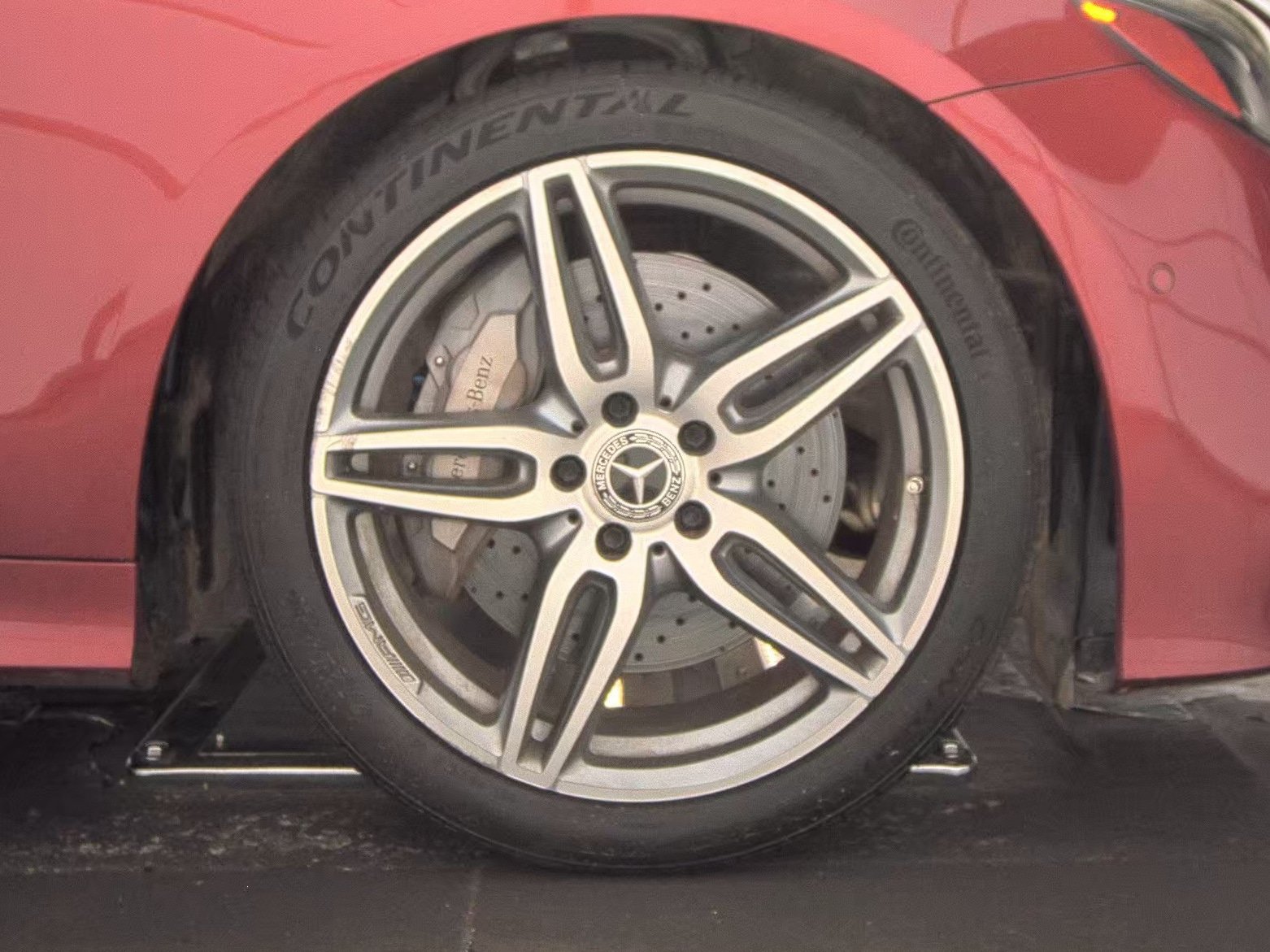 Used 2018 Mercedes-Benz E 400 Coupe w/ Premium 2 Package image 8